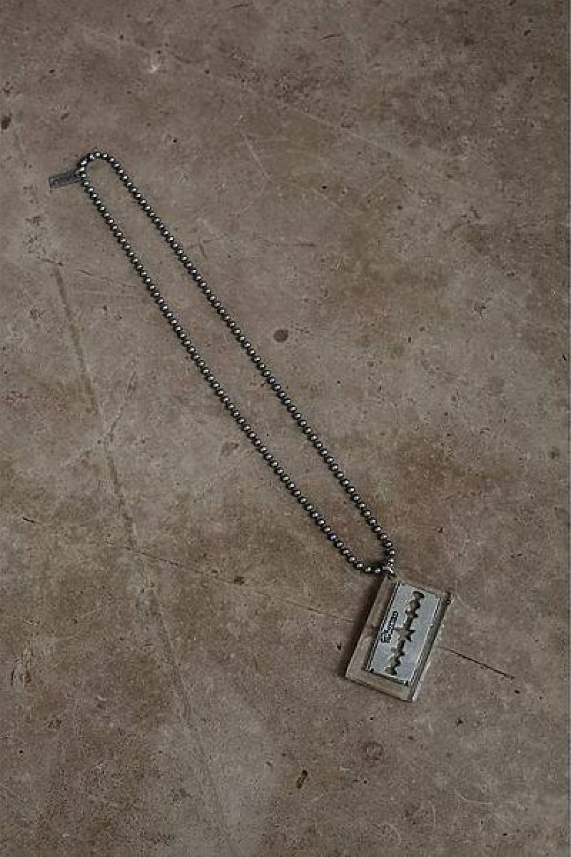 Silver Marc Jacobs Razor Blade Heaven Necklaces | 32891PHRE